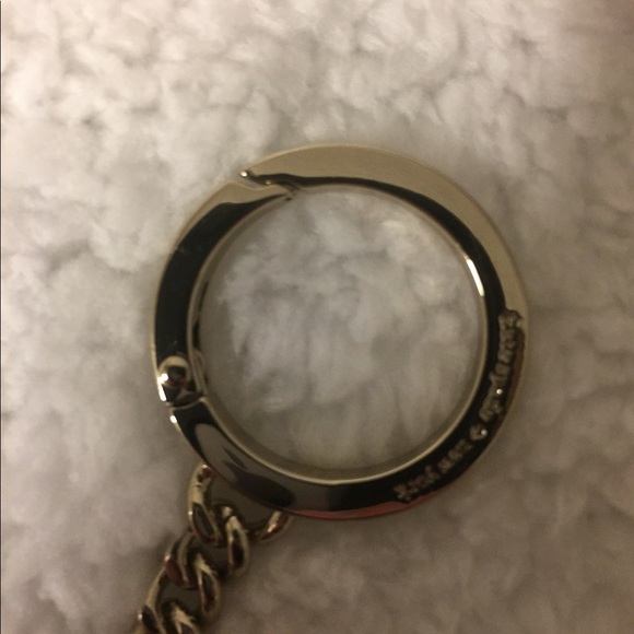 KATE SPADE ♠️ FLORAL CIRCLE KEYCHAIN - Picture 3 of 8